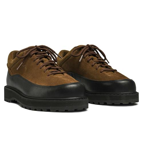 laydown image of Cornaro Gala Low Hiker