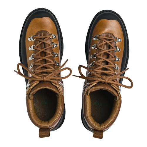 laydown image of Roccia Vet Gomma Hiker