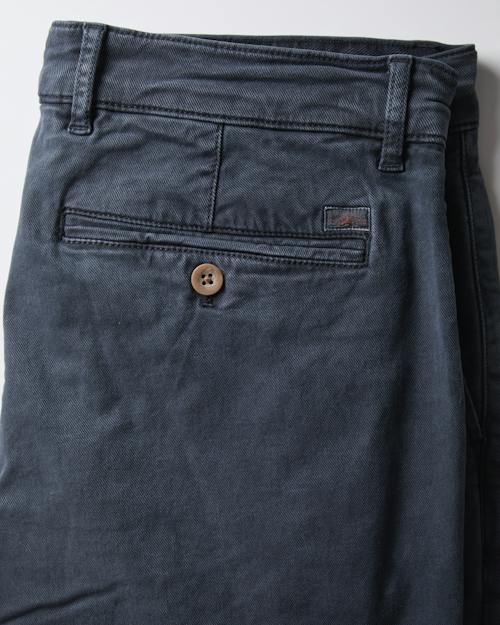 laydown detail image of Coastline Chino