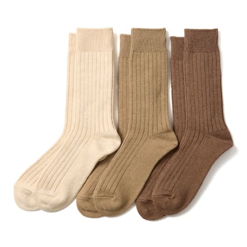 laydown image of Cotton Wool Ribbed Crew 3 Pack Socks