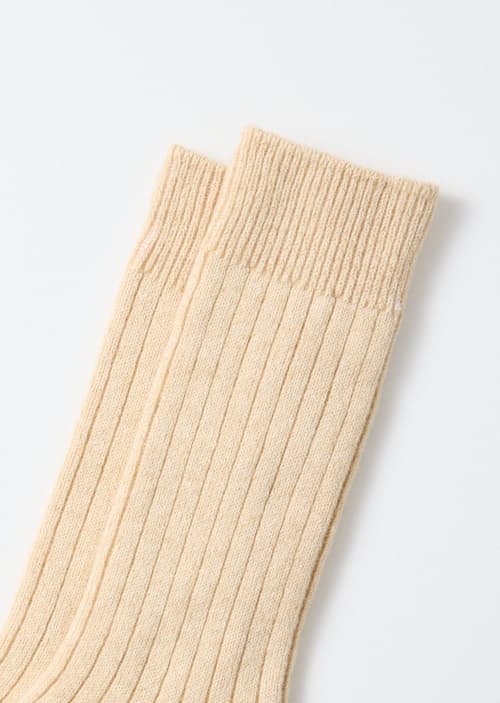 laydown detail image of Cotton Wool Ribbed Crew 3 Pack Socks