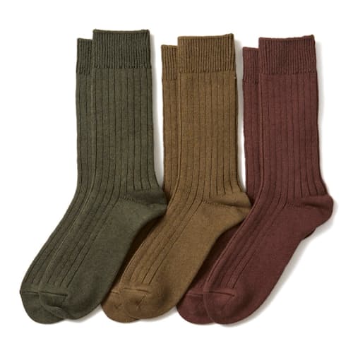 laydown image of Cotton Wool Ribbed Crew 3 Pack Socks