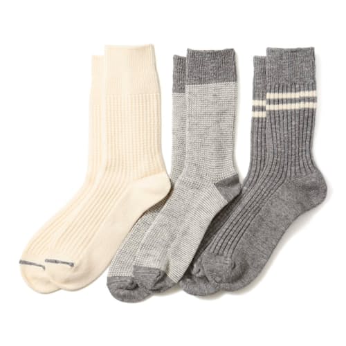 laydown image of Recycled Cotton Wool Daily 3 Pack Socks
