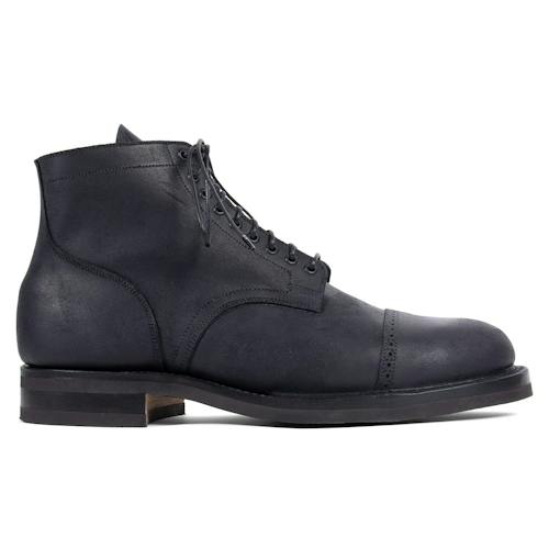 laydown image of Service Boot 2030