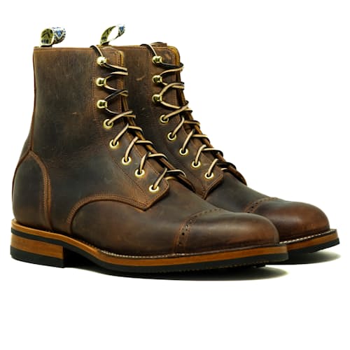 laydown image of DB Hunter Cap Toe
