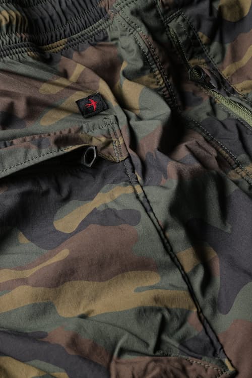 laydown detail image of Off-Trail Windpant