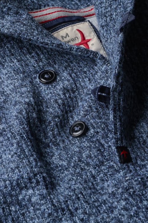 laydown detail image of Ridge Twist Shawl
