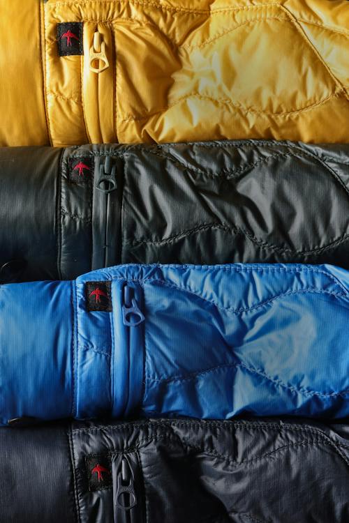 no crop image of Wave-Quilt Down Jacket