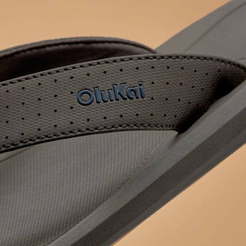 laydown detail image of Ki'i Sandal