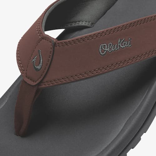 laydown detail image of Ohana Sandal