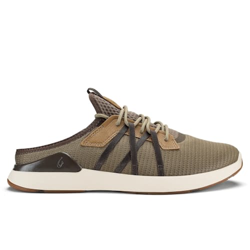laydown image of Mio Li Sneaker