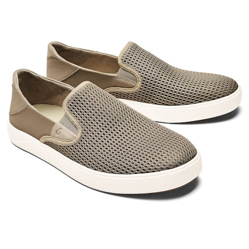 laydown image of Lae'ahi Slip On