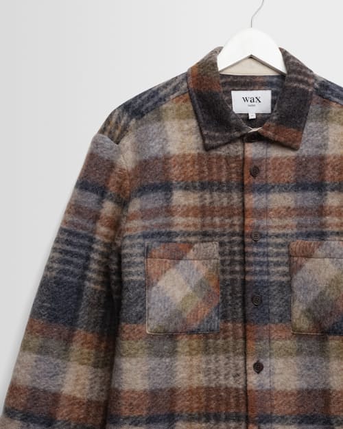 laydown detail image of Whiting Overshirt