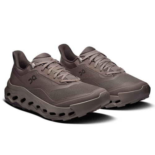 laydown image of Cloudhorizon 2 Hiking Sneaker