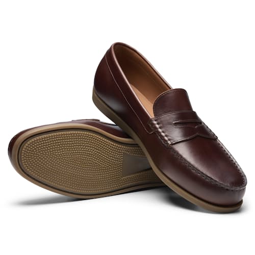 laydown image of Camp Sole Loafer