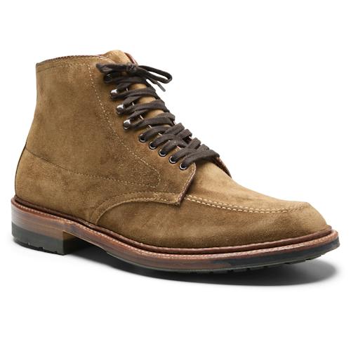 lifestyle image of Indy Boot