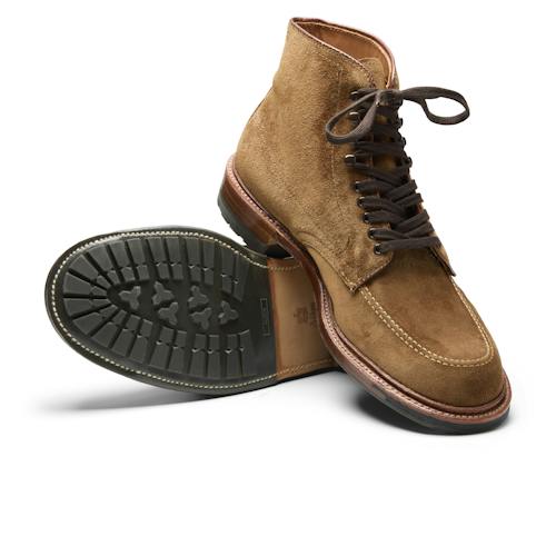 lifestyle image of Indy Boot