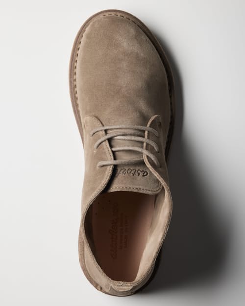 laydown image of Bareflex Chukka Boot