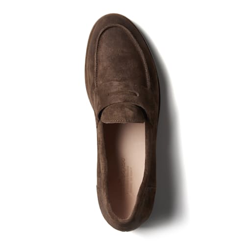 laydown image of Dartflex Loafer