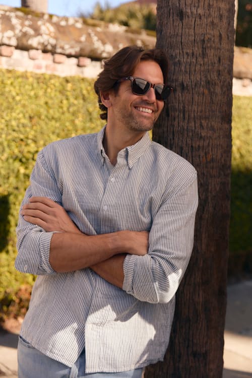 lifestyle image of Saratoga Polarized Sunglasses