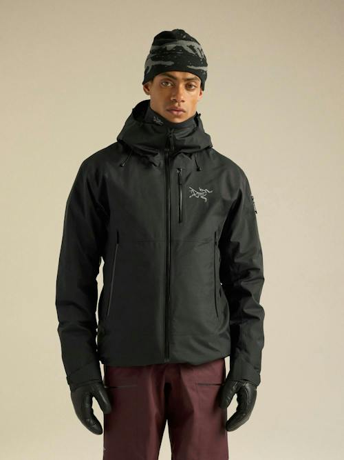 on model image of Sabre Insulated Jacket