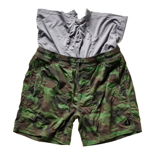 laydown image of Airtex Hybrid Short - 6.5"