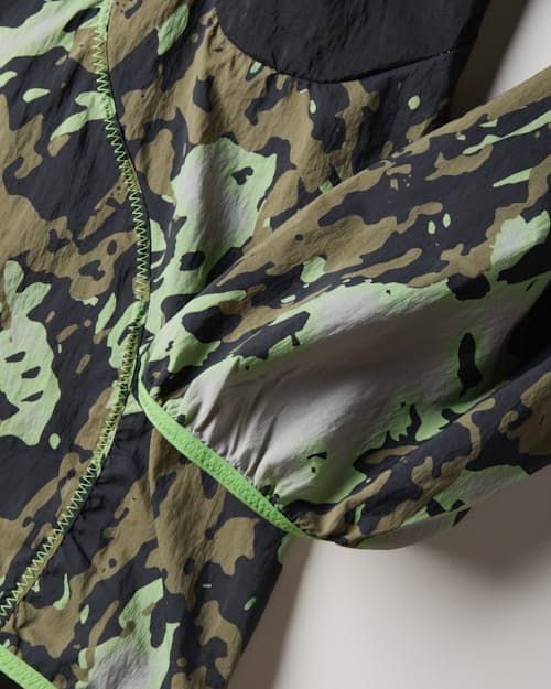 laydown detail image of ACG Trail Energy Jacket