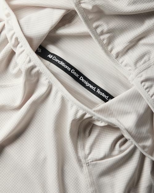 laydown detail image of ACG DF UV Solar Chase HD Hoodie