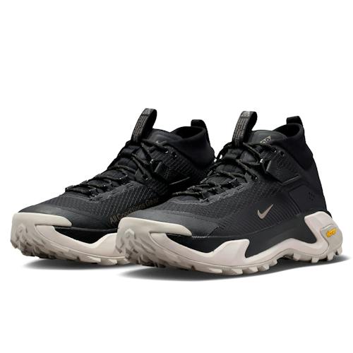 laydown image of ACG Zegama Hike Sneaker