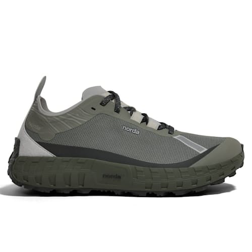 laydown image of 001A Trail Sneaker