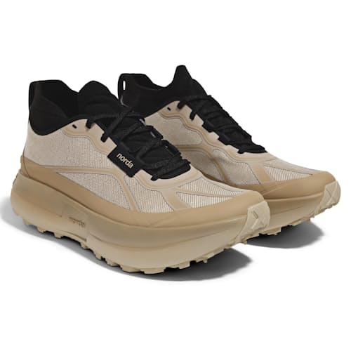 laydown image of 055 Trail Sneaker
