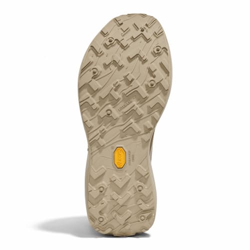 laydown image of 055 Trail Sneaker