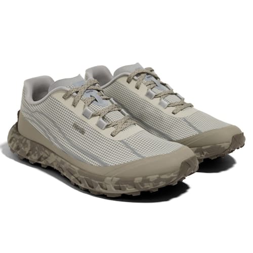 laydown image of 002 Trail Sneaker