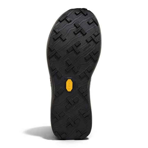 laydown image of 005 Trail Sneaker