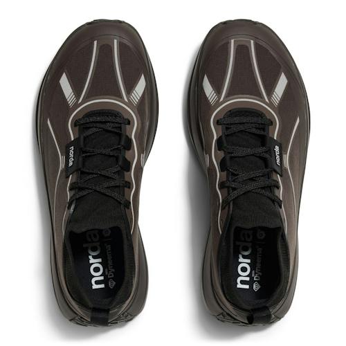 laydown image of 055 G+ Trail Sneaker