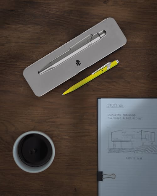 lifestyle image of Ballpoint Pen 849™ Slim Pack