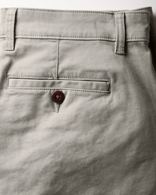 laydown detail image of 365 Chino Short - 7"