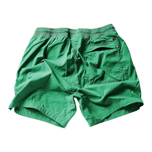 laydown image of Airtex Hybrid Short - 6.5"