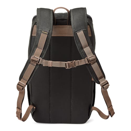 laydown image of Trapper Creek Backpack - 28L