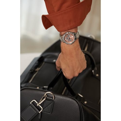 lifestyle image of Promaster Air Navihawk