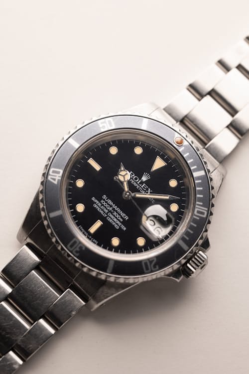 laydown detail image of 1984 Rolex 16800 Submariner