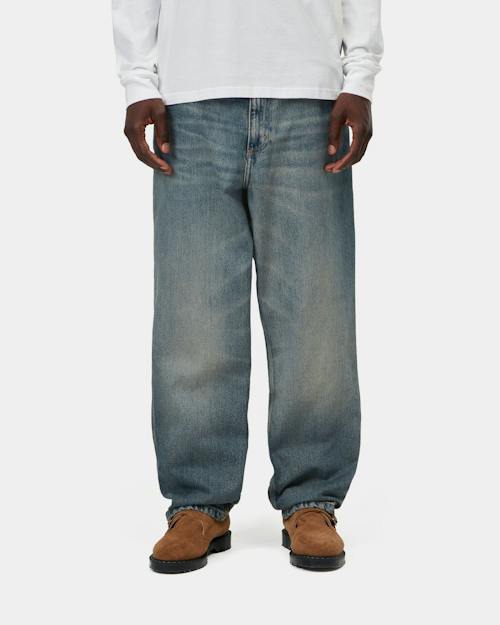 on model image of Single Knee Denim
