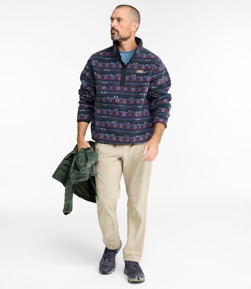 on model image of Mountain Classic Fleece Pullover