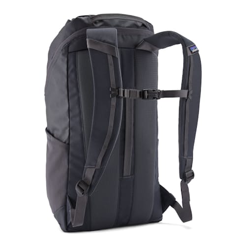 laydown image of Black Hole Pack 25L