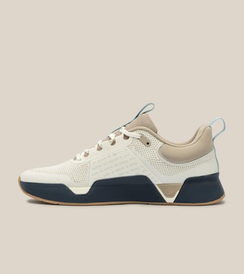 no crop image of Move Trainer