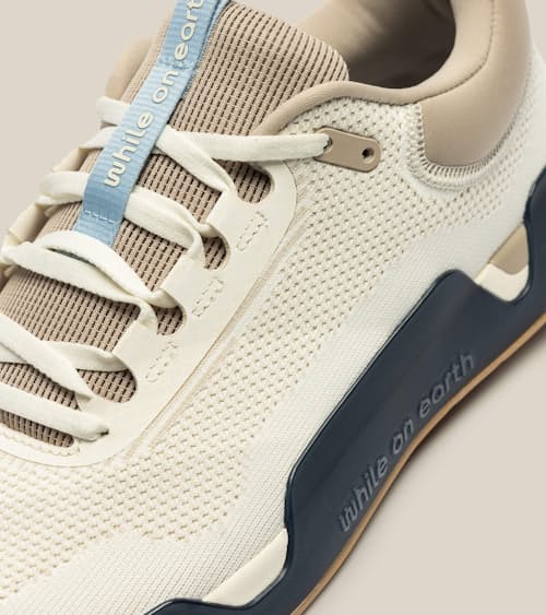 laydown detail image of Move Trainer
