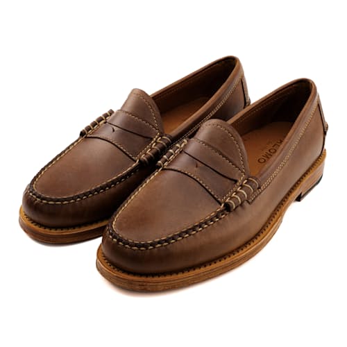 laydown image of Palomo Loafer