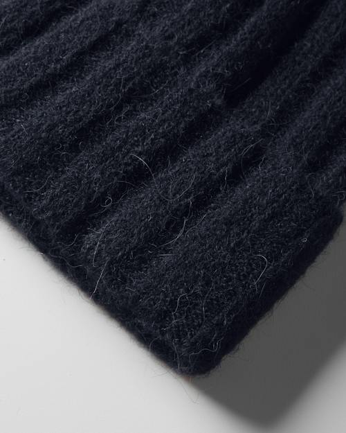laydown detail image of Alpaca Beanie