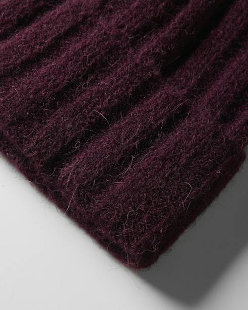 laydown detail image of Alpaca Beanie
