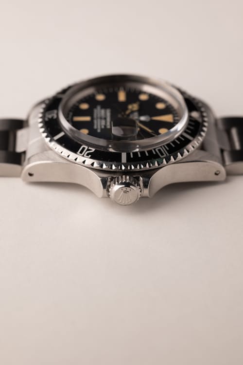 laydown detail image of 1973 Rolex 1680 MK1 Submariner